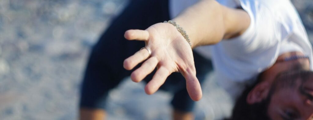 solo yoga practice outdoor by the sea